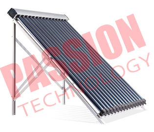 Cobre inclinado termal compacto del condensador del tejado 24m m de la instalación del colector solar